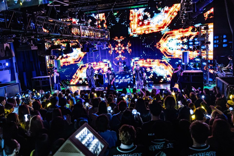 SYNC LIVE! DOBERMAN INFINITY
