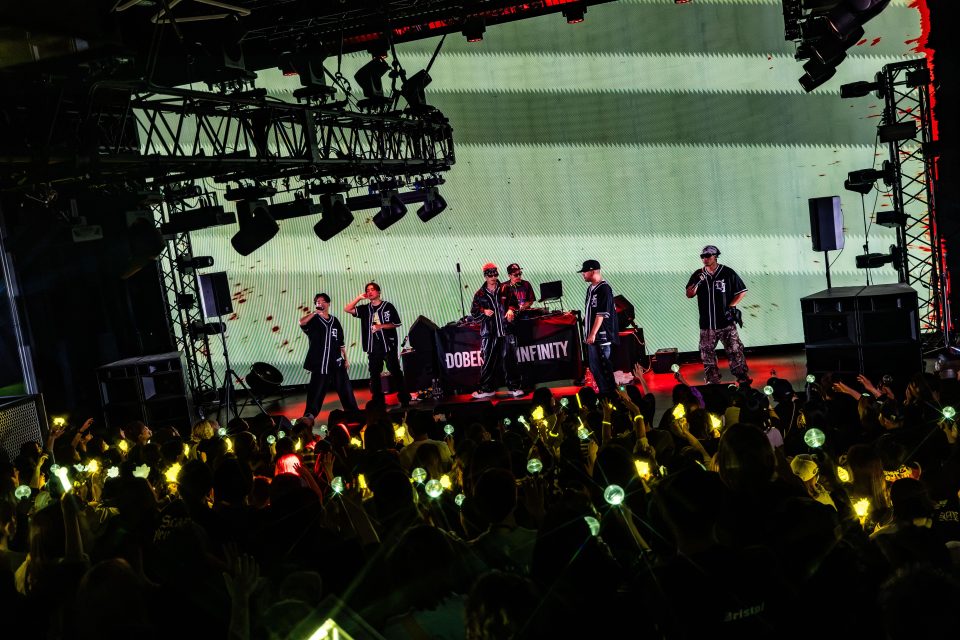 SYNC LIVE! DOBERMAN INFINITY
