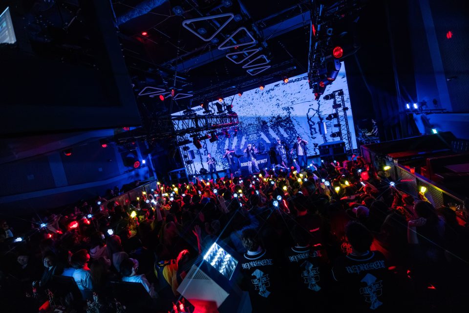 SYNC LIVE! DOBERMAN INFINITY